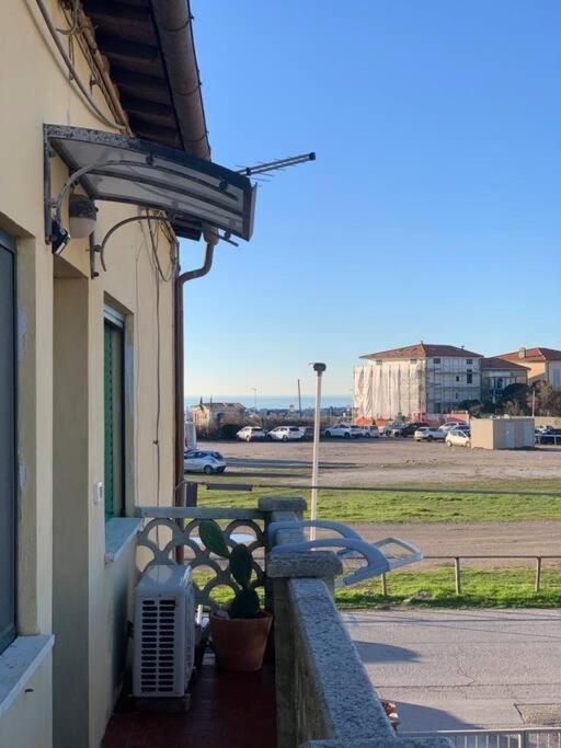 Loft Sul Mare Apartment Marina Di Pisa Exterior photo